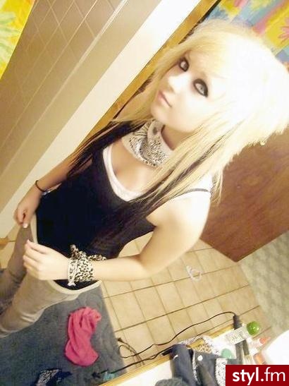EMO Alternatywne Średnie Fryzury
