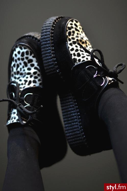 <3 - Botki Buty Moda