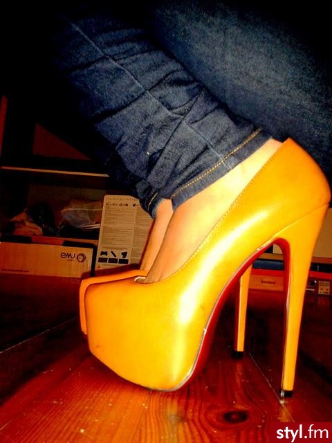 Szpilki Buty Moda