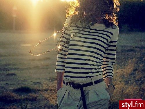 Swetry Ciuchy Moda