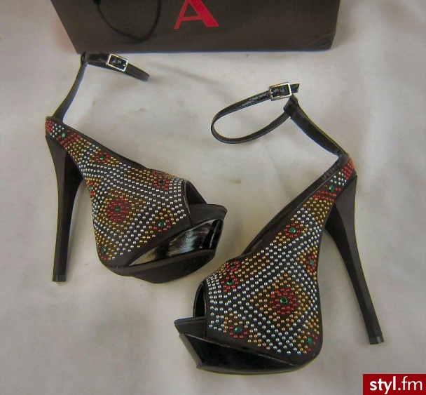 Szpilki Buty Moda
