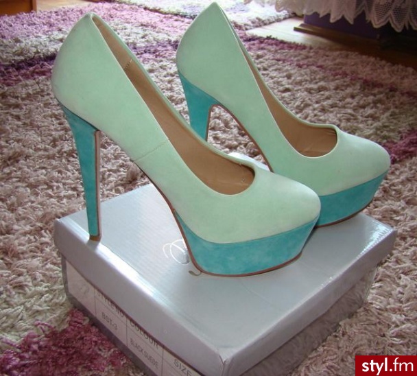 Szpilki Buty Moda