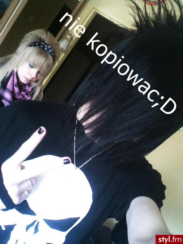 włosy. ;];];];];] - Średnie Fryzury