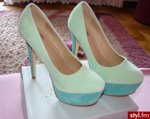 Szpilki Buty Moda
