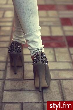 Szpilki Buty Moda