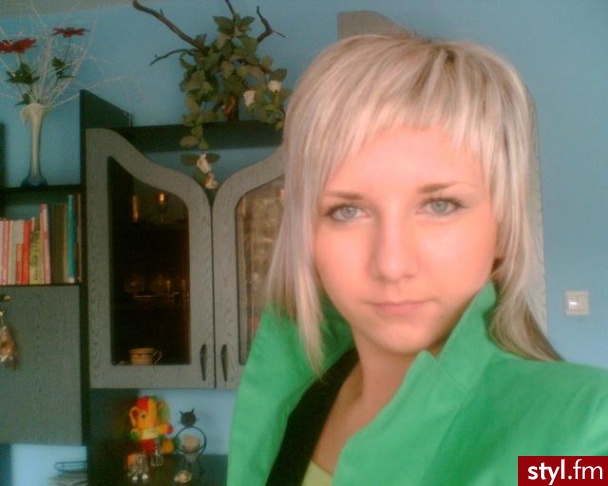 Średnie Fryzury