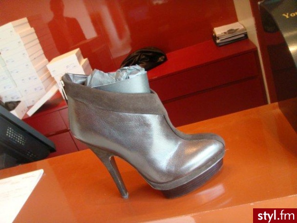 Pozostałe Buty Moda