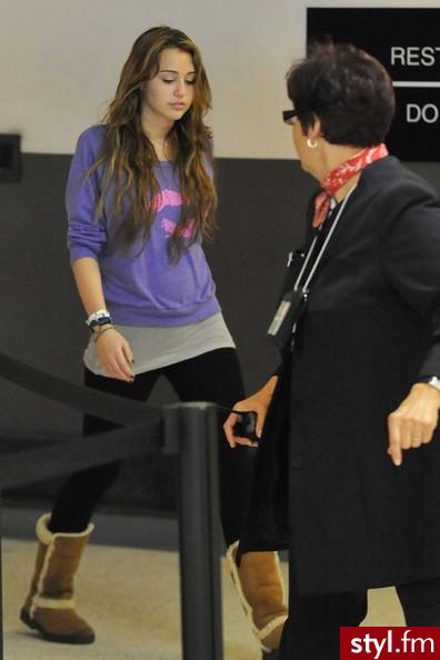 Miley Cyrus - Moda uliczna Inne Moda
