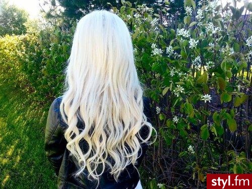 Blond Rozpuszczone Proste Na co dzień Długie Fryzury