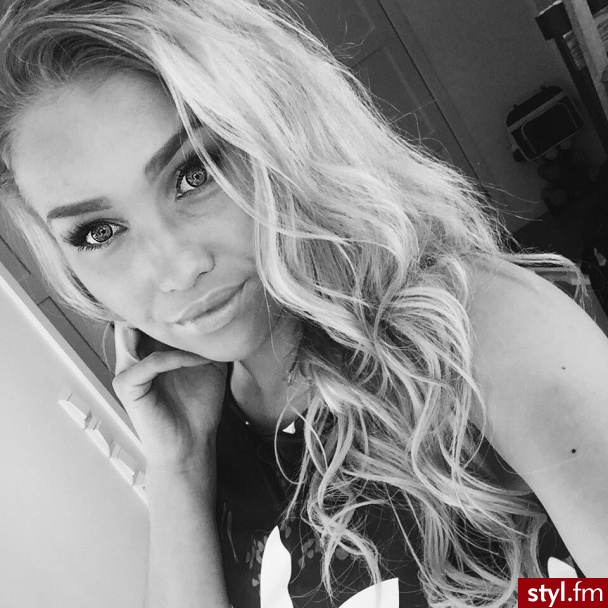 Blond Rozpuszczone Kręcone Na co dzień Długie Fryzury