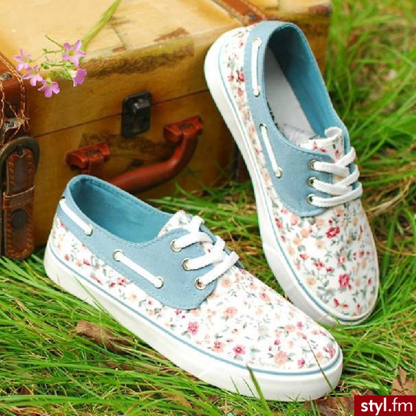 Trampki Buty Moda