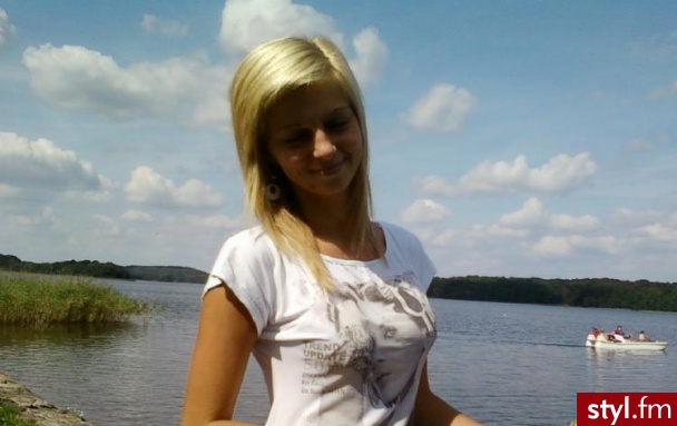 Średnie Fryzury