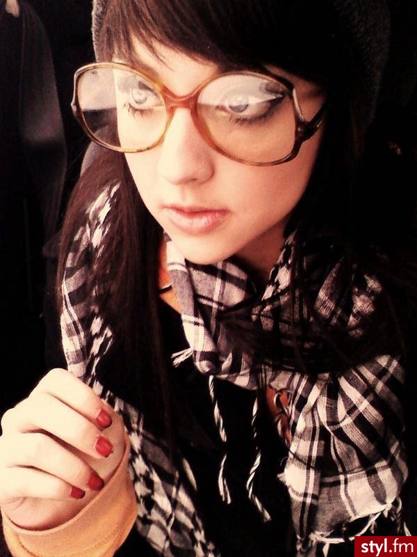 (\",) - Nakrycia głowy Dodatki Moda