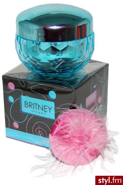 Puder nabłyszczający o zapachu perfum "Curious" od Britney Spears. :) Dostępny na Allegro! :) - Misz-masz