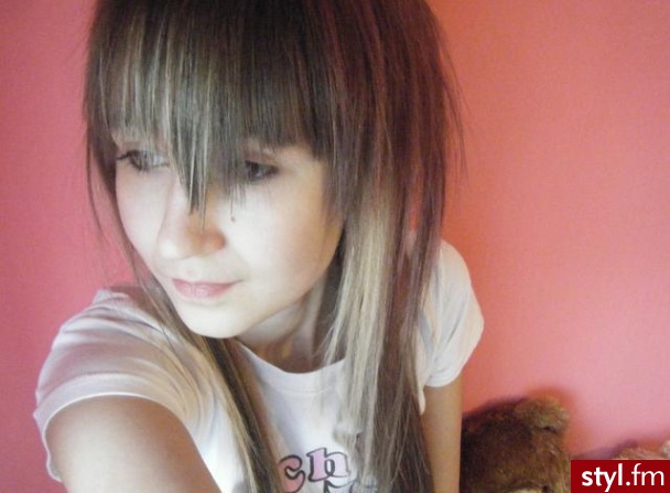 EMO Alternatywne Średnie Fryzury