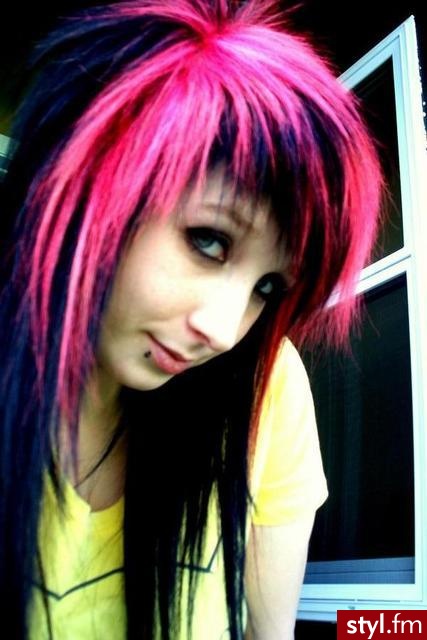 EMO Alternatywne Średnie Fryzury