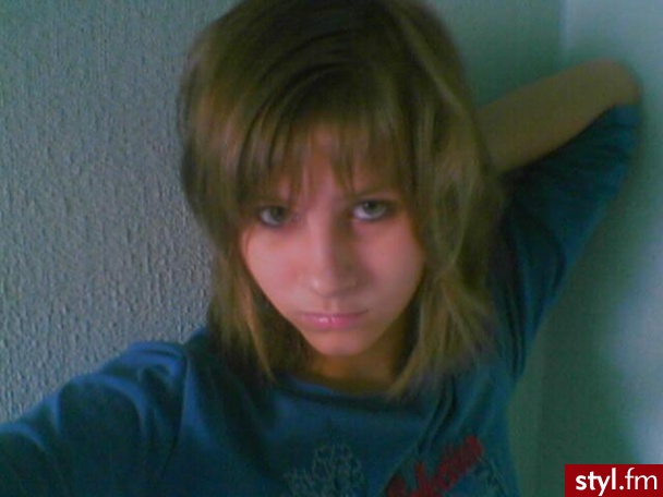 Średnie Fryzury