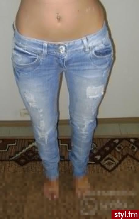 zara

http://szafa.pl/c973881-zara-jeansy-dziury-cudooo-s-36-biodrowki-rurki.html - Pozostałe Ciuchy Moda