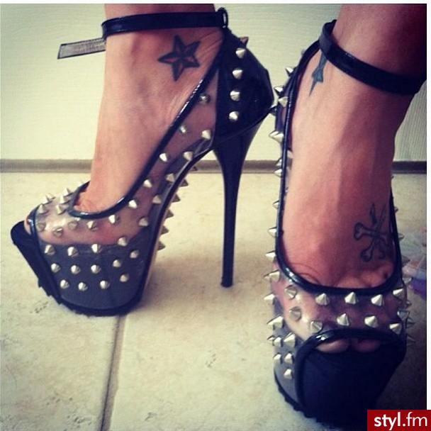 Szpilki Buty Moda
