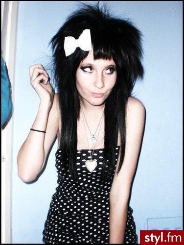 EMO Alternatywne Średnie Fryzury
