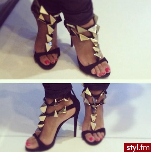 Szpilki Buty Moda