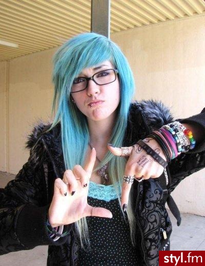 EMO Alternatywne Średnie Fryzury