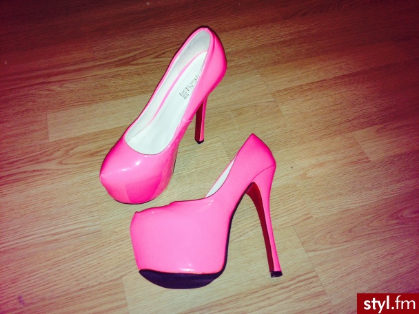 Szpilki Buty Moda