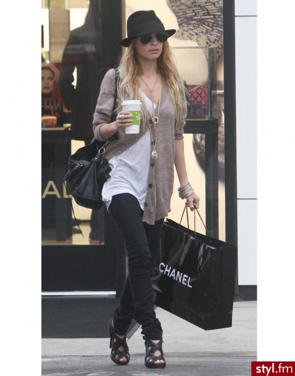 Nicole Richie - Moda uliczna Inne Moda