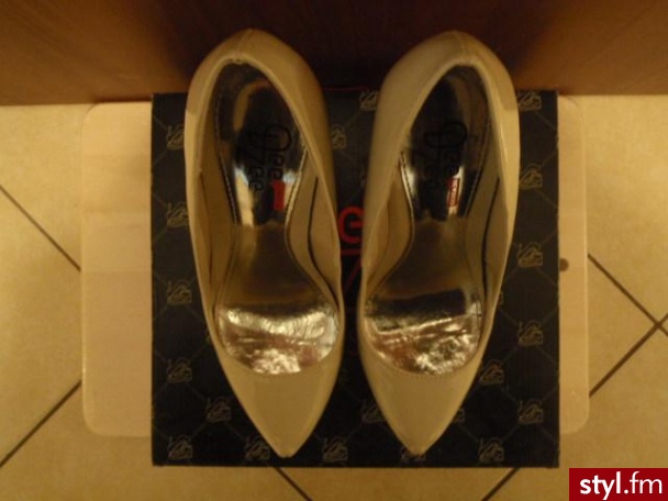 Szpilki Buty Moda