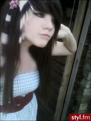 EMO Alternatywne Średnie Fryzury