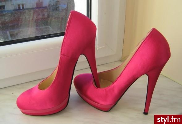 Szpilki Buty Moda