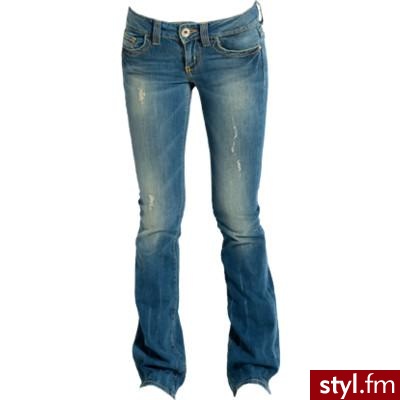 DAREDEVIL Schmale Bootcut-Jeans im Used-Look - Guess Jeans - Polyvore. Pobrano ze strony: http://www.polyvore.com/daredevil_schmale_bootcut-jeans_im_used-look/thing?id=18384680 - Pozostałe Ciuchy Moda