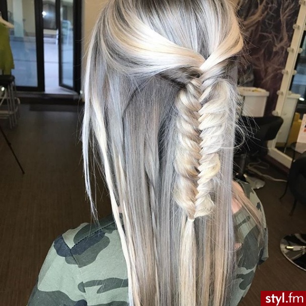Blond Warkocze Proste Na co dzień Długie Fryzury