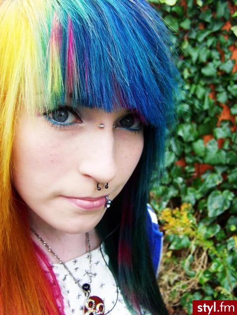 EMO Alternatywne Średnie Fryzury