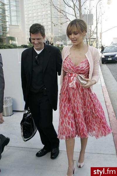 Jessica Alba. - Pozostałe Ciuchy Moda