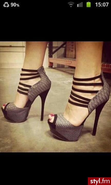 Szpilki Buty Moda