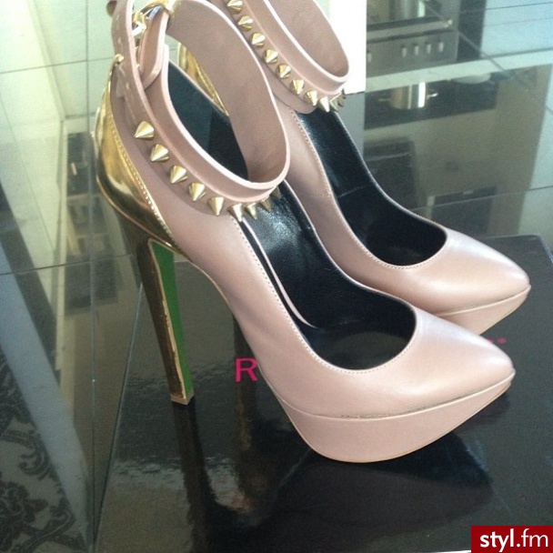 Szpilki Buty Moda