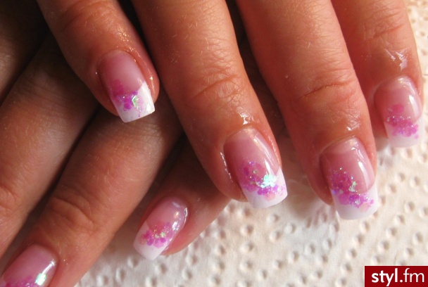 Kwadratowe French Żel Paznokcie