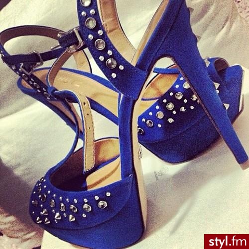 Szpilki Buty Moda