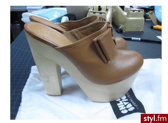 Pozostałe Buty Moda