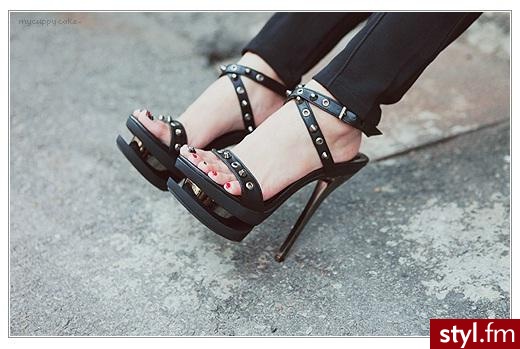 Szpilki Buty Moda
