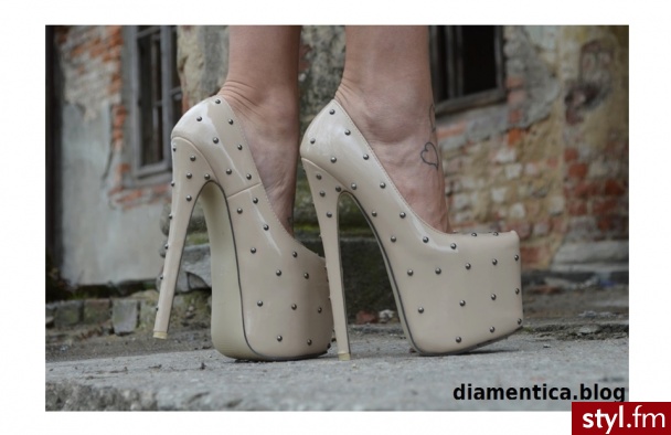 Szpilki Buty Moda