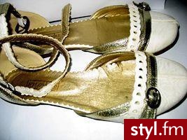 Sory, że taki małe. Znalazłam w necie to zdjęcie, ale też mam takie <3 Polecam ;) - Pozostałe Buty Moda
