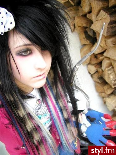EMO Alternatywne Średnie Fryzury