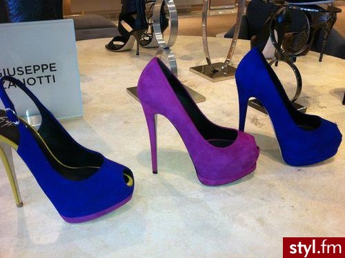 Szpilki Buty Moda